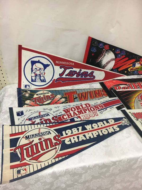lot 39 image: 7 Piece Lot of Baseball Pennants