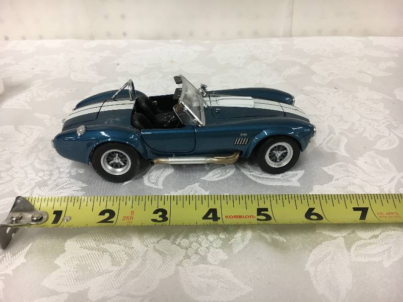 lot 48 image: Die Cast 1966 GT40 Mark II