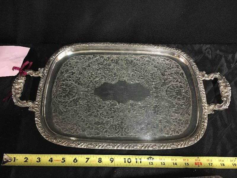 lot 71 image: Mix Lot of 6 Pieces