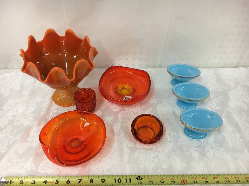 lot 83 image: 9 Piece Lot of Avon Kreiss Dcor