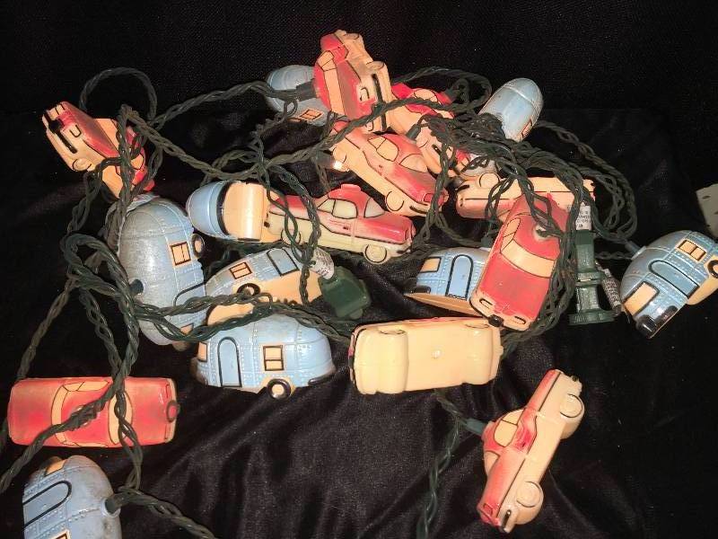 lot 92 image: 1 Set of Car & Camper Party Lights