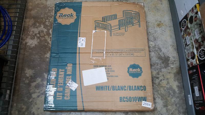 lot 2664 image: Harrisburg Toddler Bed White