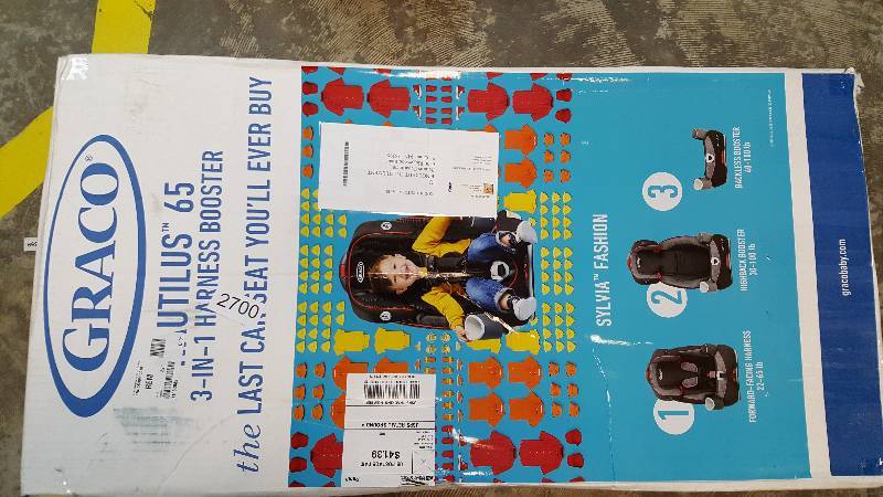 lot 2700 image: Graco Nautilus 65 3-in-1 Booster Car Seat - Sylvia