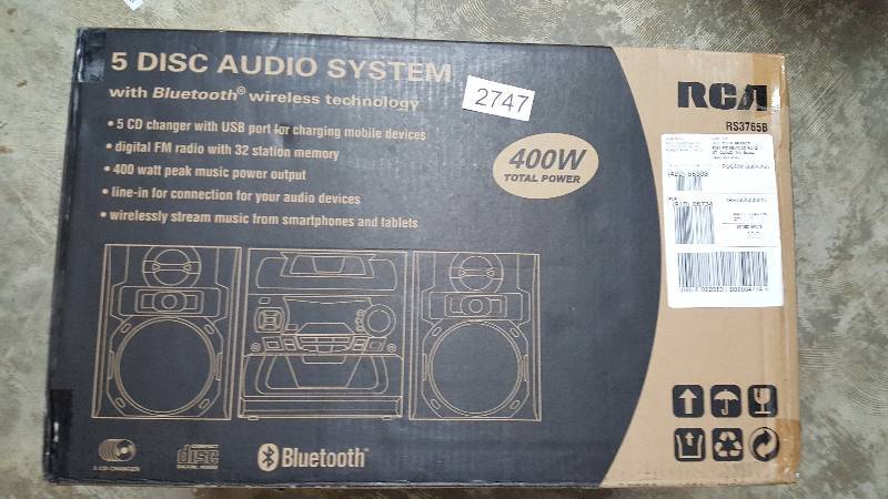 lot 2747 image: RCA 400-Watt 5-CD Bluetooth Sound System