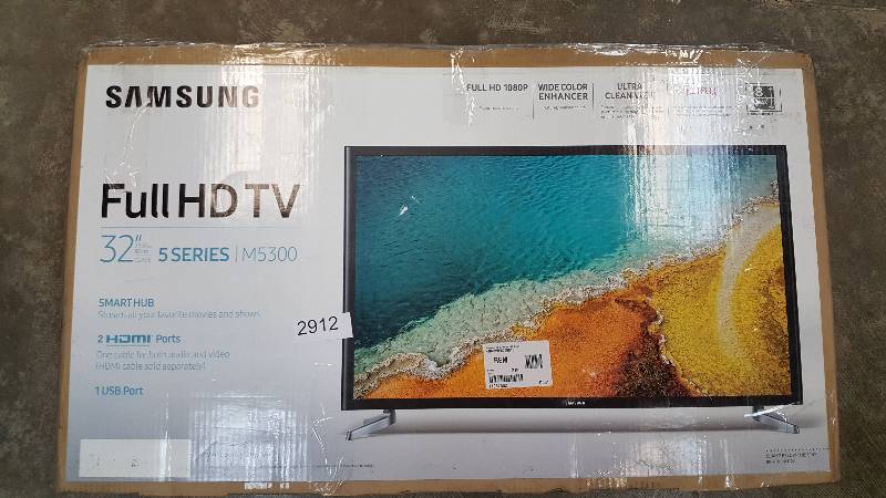 lot 2912 image: Samsung 32 1080p LED Smart TV - UN32M5300AF