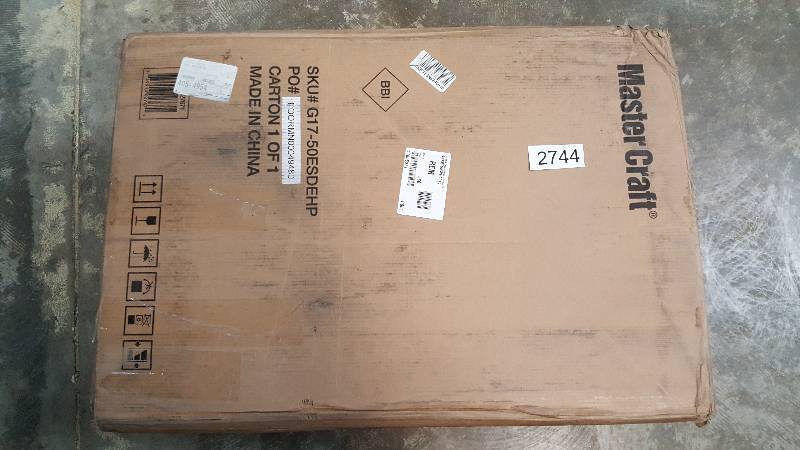 lot 2744 image: Master Craft 50-Pint Precise Dehumidifier