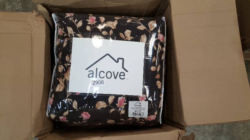 lot 2906 image: alcove Capri 20pc Bed Set - King Size