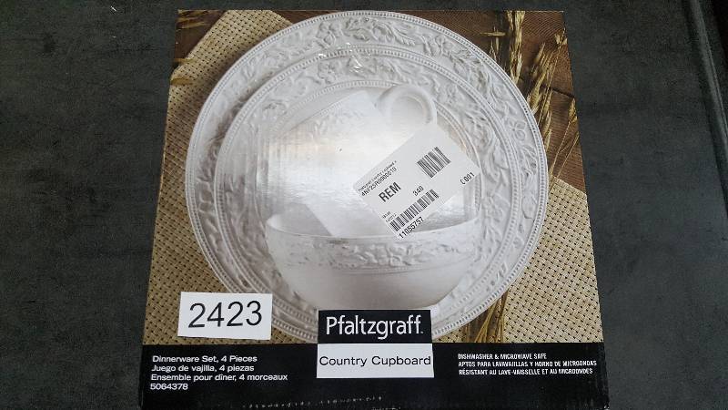 lot 2423 image: Pfaltzgraff Country Cupboard 4-Pc. Earthenware Dinnerware Set