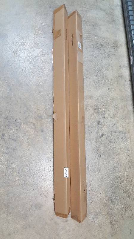 lot 2520 image: Lot of 2 - Portsmouth Home Sphere Telescoping 48 to 86 Curtain Rod - Pewter