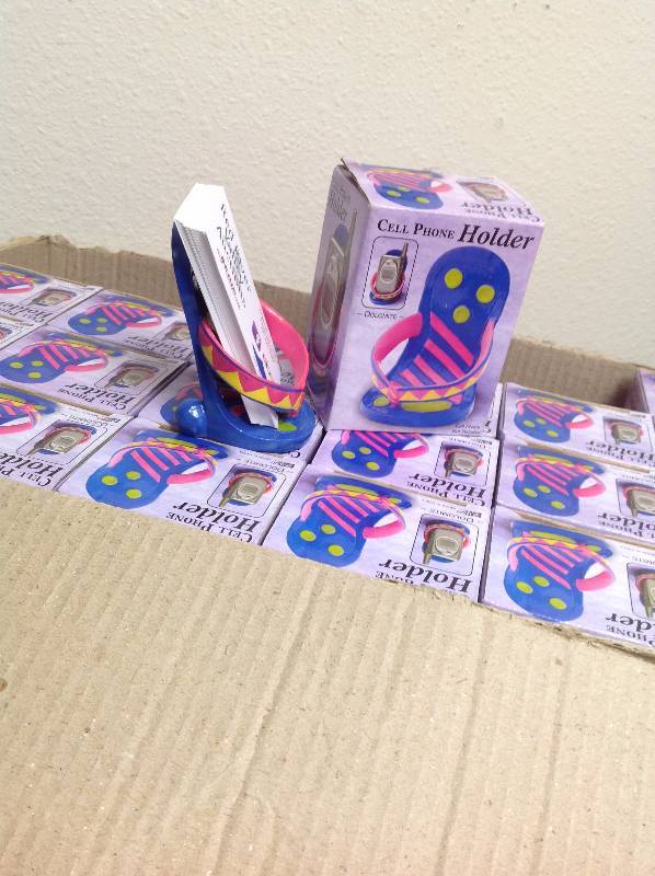 New In Box- 44 Business CardIpod Cell Phone Holders