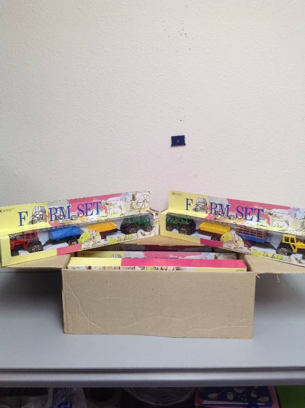 New Farm Set with Two tractors and two trailers, 9 boxes total