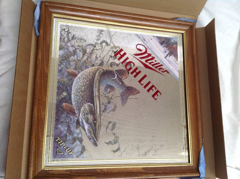 lot 24 image: NEW- Miller High Life Mirror - Tip up- 1994