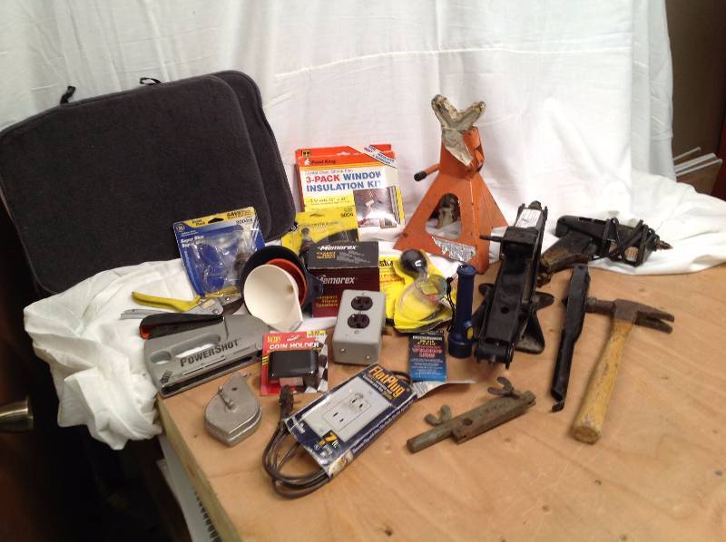 lot 37 image: Tool and Car Item Lot