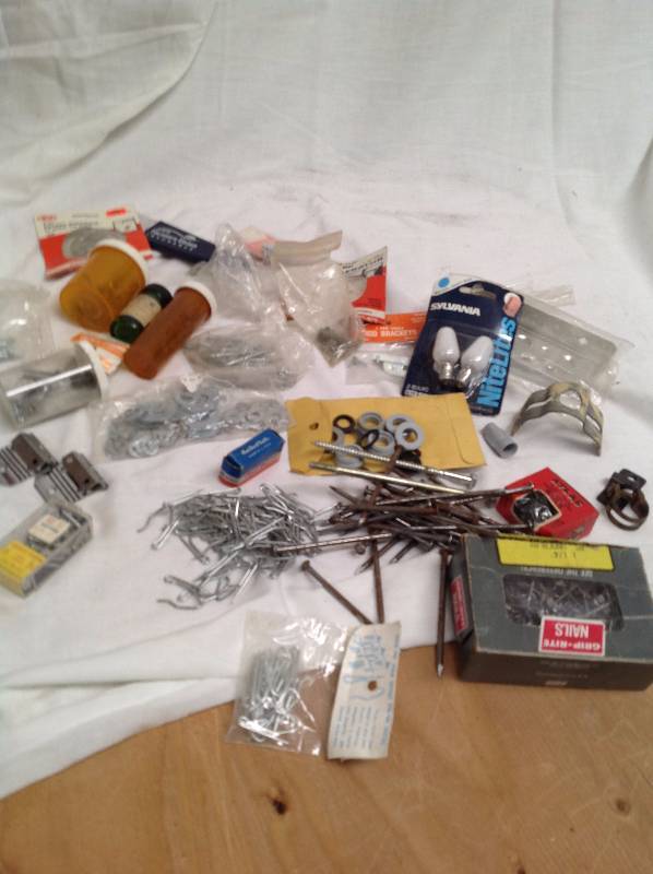 lot 48 image: Misc Hardware, Nails, Clips, Bulbs, Washers