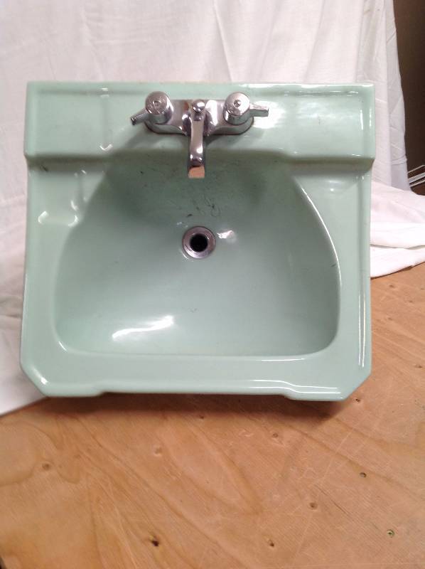lot 90 image: Vintage Bathroom Sink - Sea foam Green