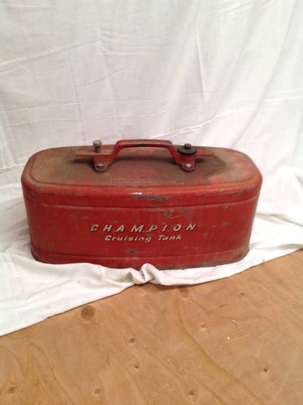 lot 94 image: Vintage Champion Cruising Tank