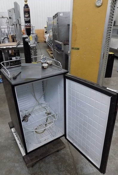 Danby, Mod #DKC445BL, single tap beer cooler, 115 volts, 1.3 amps, compete wregulator,