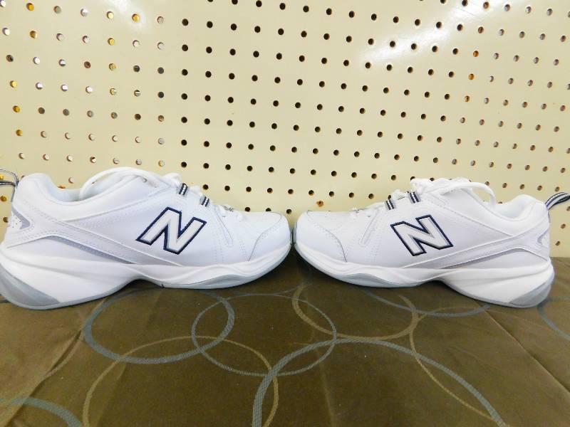 NB WN 608V4 CROSSTRAIN-W White-Blue SIZE 8, MSRP $89.99