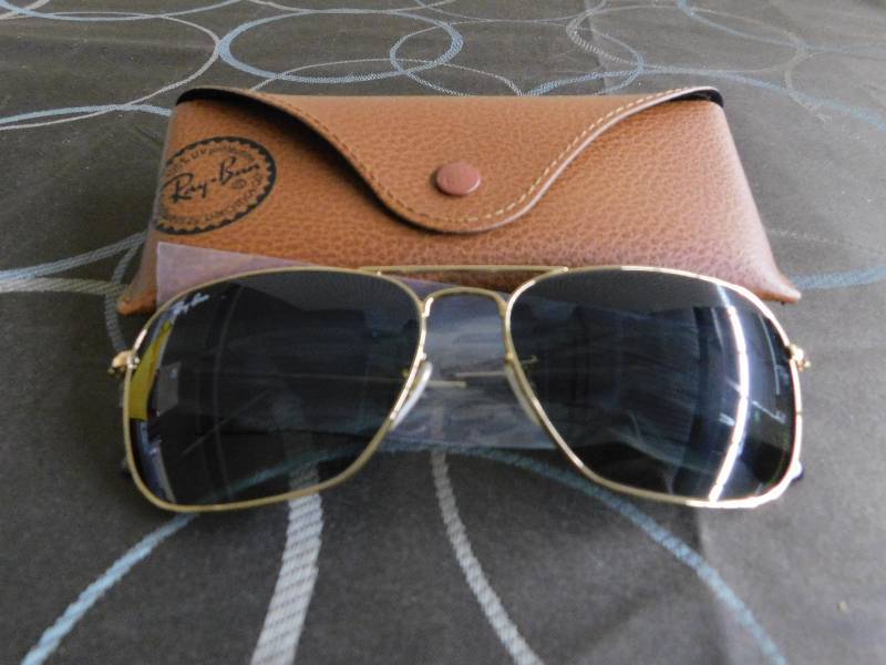 RAY BAN Caravan Sunglasses - Silver, MSRP $214.99