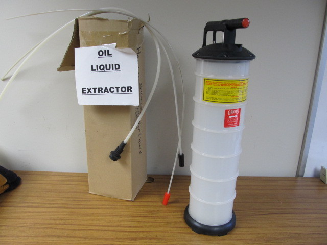 lot 26 image: NEW High Quality Oil Extractor