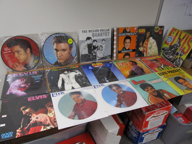 lot 125 image: Collection of Elvis Vinyl Records - ALL FACTORY SEALED
