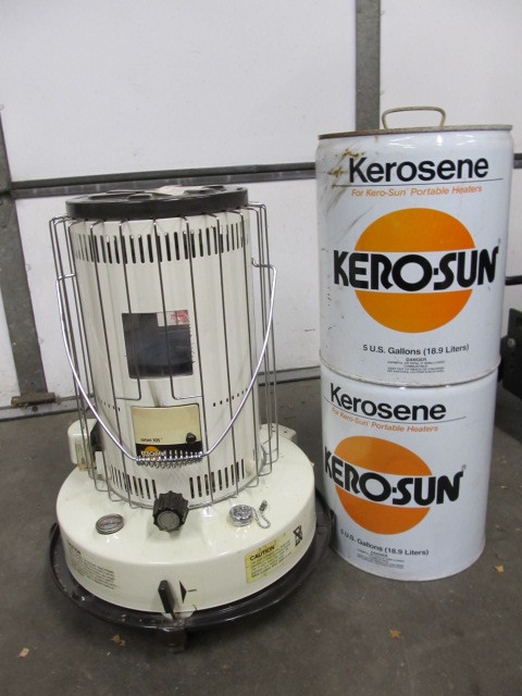 lot 76 image: Working KEROSUN Kerosene Heater with Fuel.