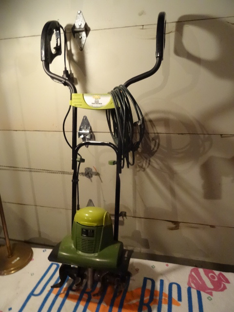 Sun Joe electric tiller. TJ600E. Wo...