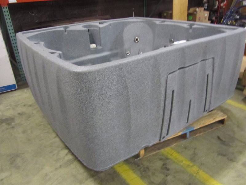 lot 1 image: AquaRest Spas AR-600 Spa with 19 Jets in Stainless Steel