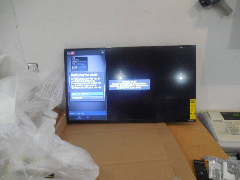 VIZIO D-Series 39 1080p Full-Array LED Smart TV - D39f-E1
