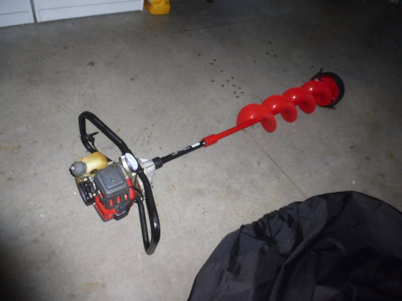 Strike Master Ice Auger