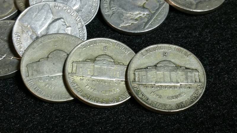 Group of Older Jefferson Nickels, Silver War Nickels, Buffalo Nickels, Foreign Nickels