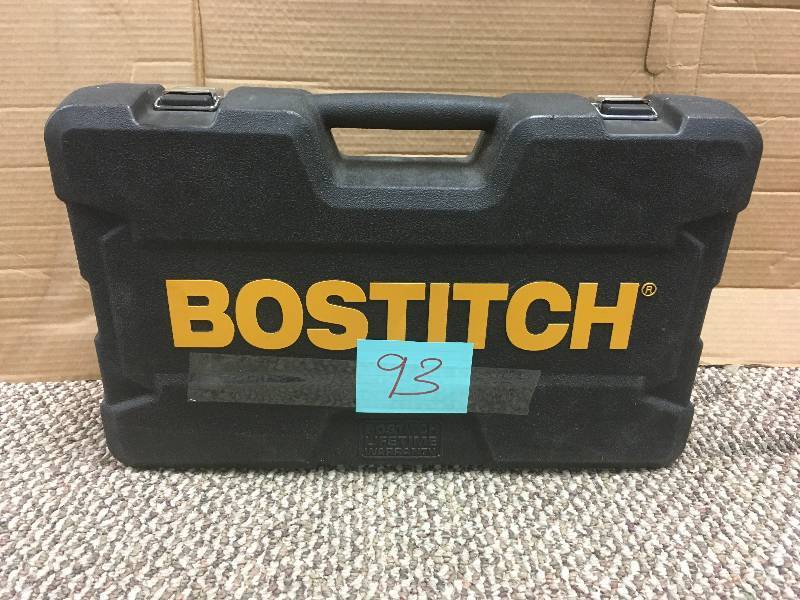 lot 93 image: Bostitch 318pc SAE Metric Mechanics Tool Set Ratchet Socket Extension Wrench.
