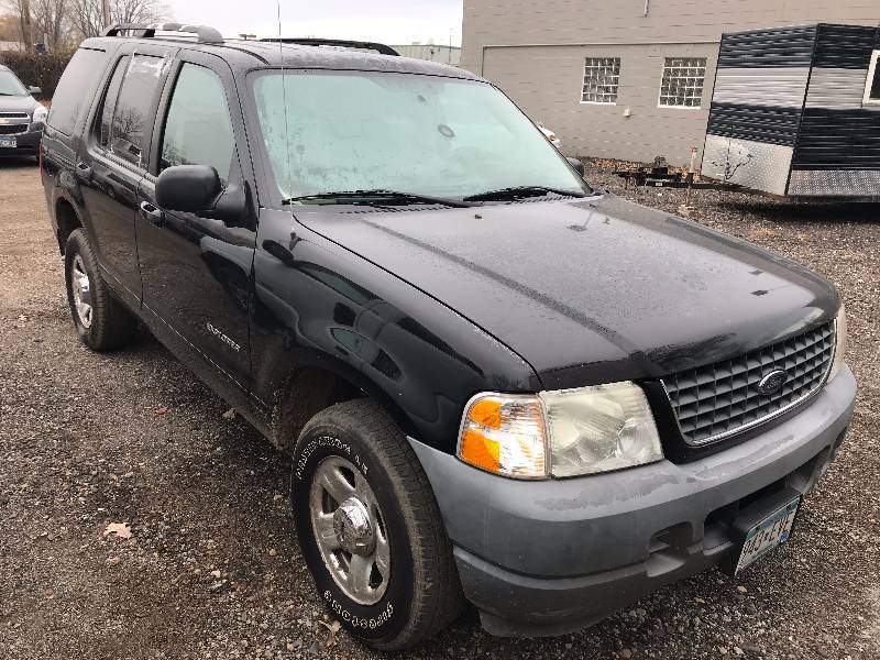 2002 Ford Explorer XLS