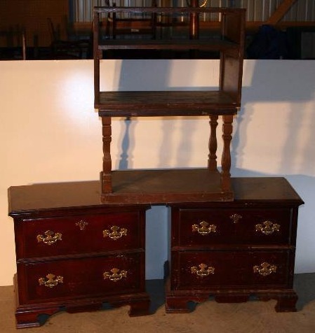 lot 16 image: Two Night Stands and a Shelf