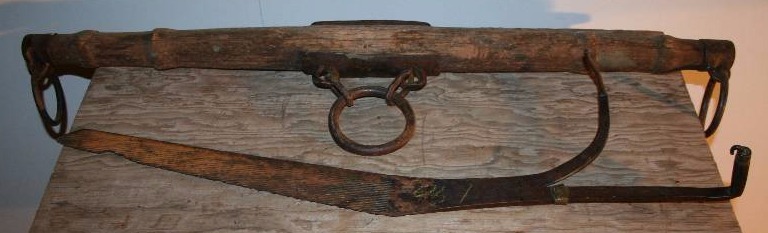 lot 39 image: Carriage Part and Cutting Tool