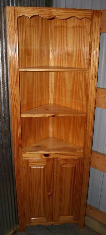 lot 67 image: Wooden Corner Shelf