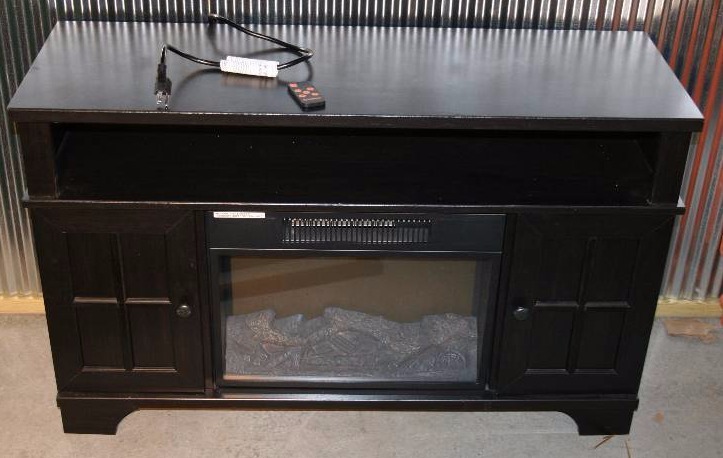 lot 71 image: Electric Fireplace