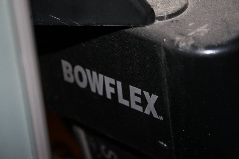 lot 73 image: Bowflex exercise Machine