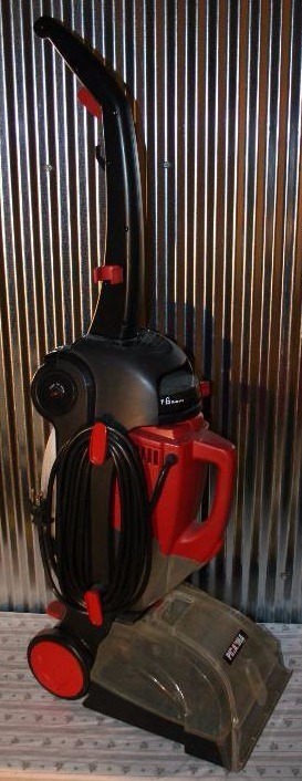lot 87 image: Carpet Steam Cleaner