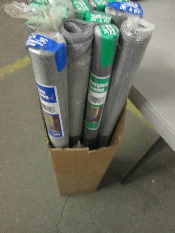 16 rolls of diffent size screen ...