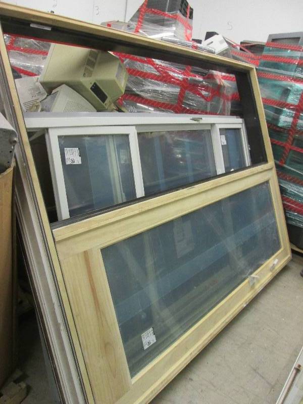door frame with 2 doors 95 t x 71...