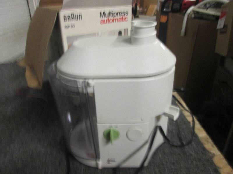 braun multipress automatic turns on...