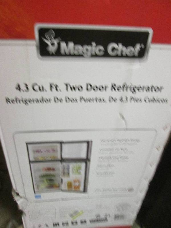 4.3 cuft two door fridge magic chef...