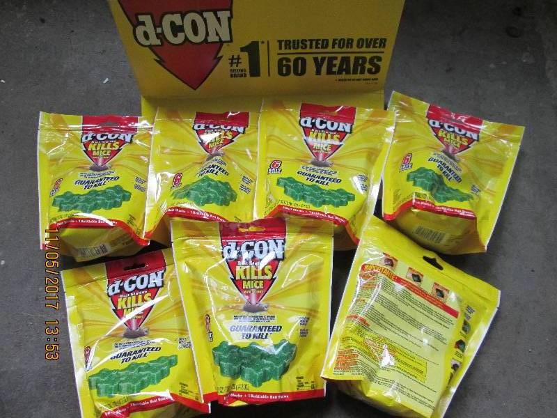 Lot of 7 packs of 6 D-con mouse poison baits and one bait station