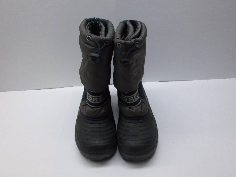 Childrens Sorel boots size 4