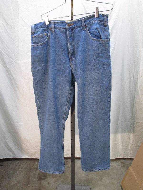 Field and Forrest Insulated jeans size 36x30