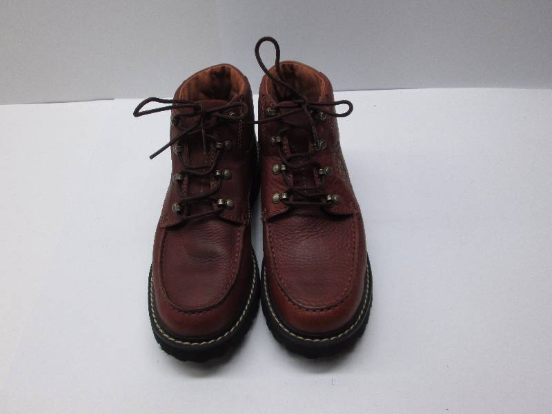 Womans new Ariat Boots size 9.5