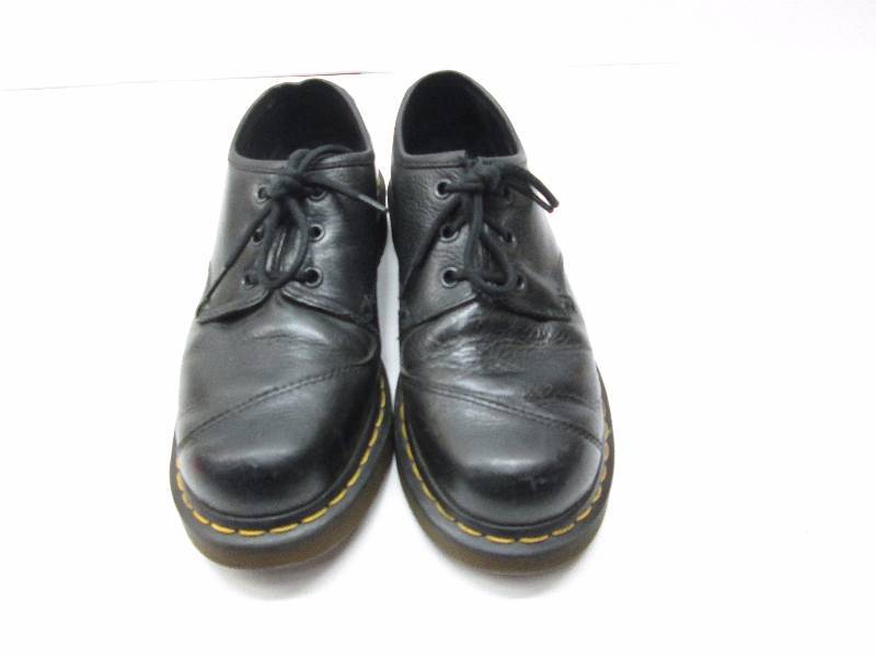 Womans Doc Martin Shoes size 7