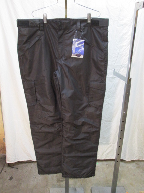 Faded Glory water & wind resistance Pants NWT size Medium