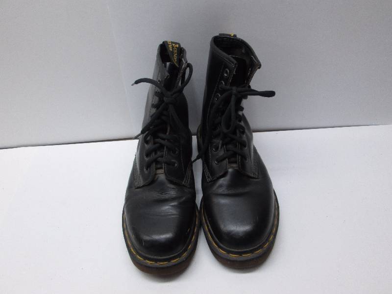 Mens Doc Martin Black Air Wair boots size 5